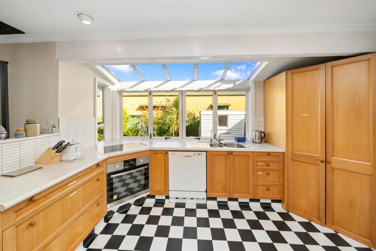 Centrally Located - Greytown Holiday Home Luaran gambar